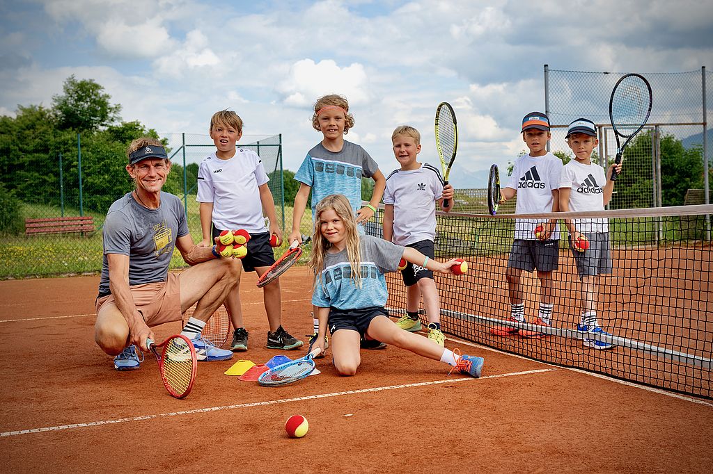Kinder-Tennis-Training-in-Kempten-Allgäu-TSV-Kottern-Tennis